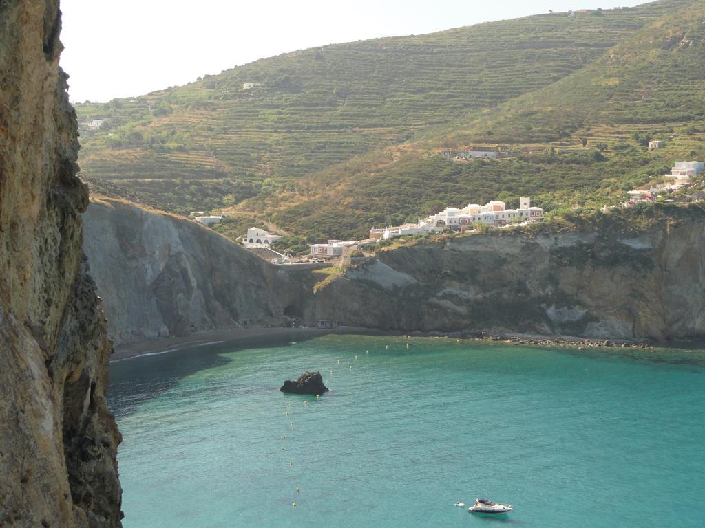 Chiaia Apartments Ponza Pokój zdjęcie